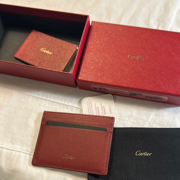 Cartier Red Card Holder with Gold Panther Design - Picture 14 of 14